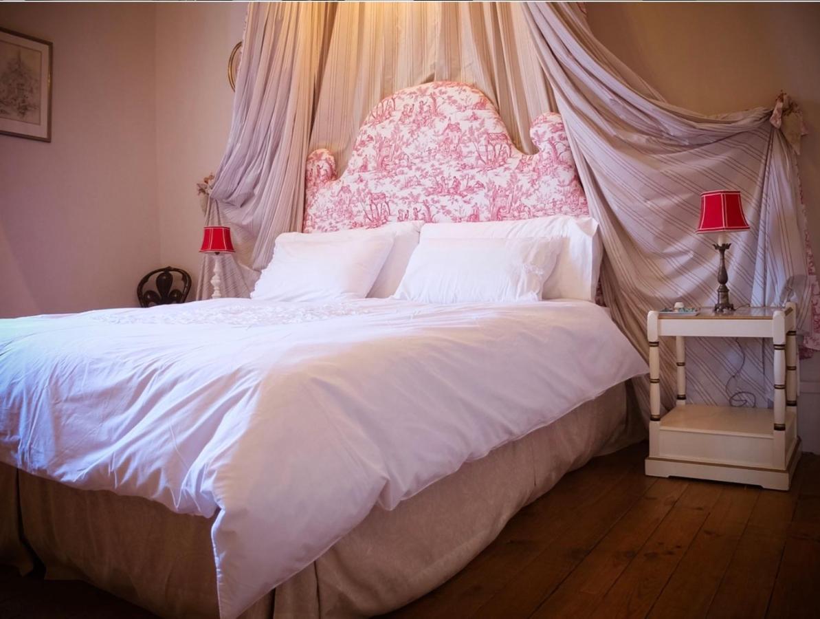 Bed and Breakfast Cours De Thomazeau Кастийонес Экстерьер фото